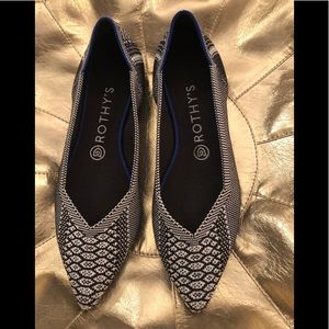 Rothy’s flats 8.5 like new!